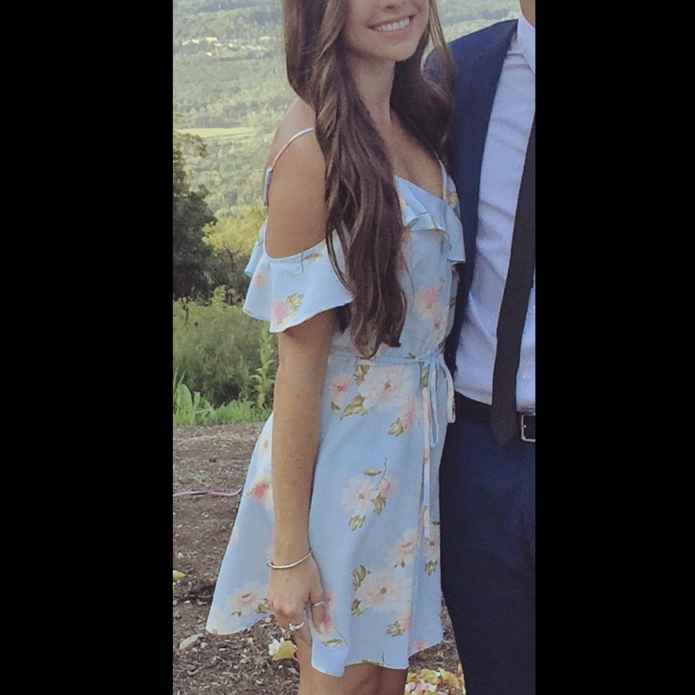 Sweet Wanderer Floral Off-Shoulder Blue Dress